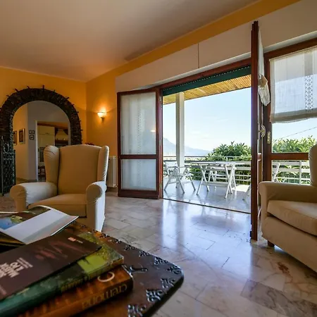 Дом отдыха Autonoma Affacciata Sul Golfo Borromeo *